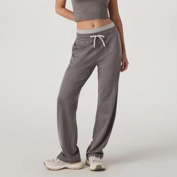 Vuori Halo Warm Up Straight Leg Pants - Heathered Chia - Size Medium - Picture 2 of 7